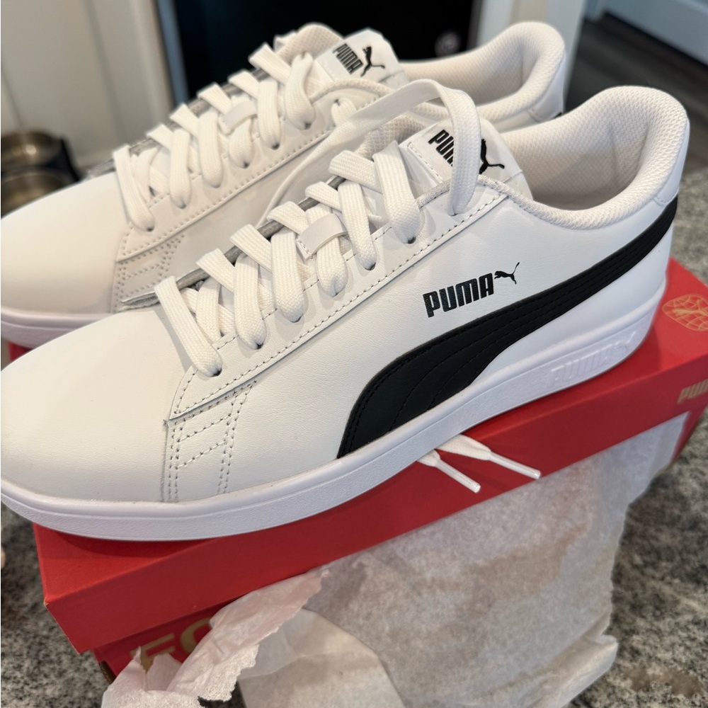 Puma Men's Classic White and Black Sneakers with box.
